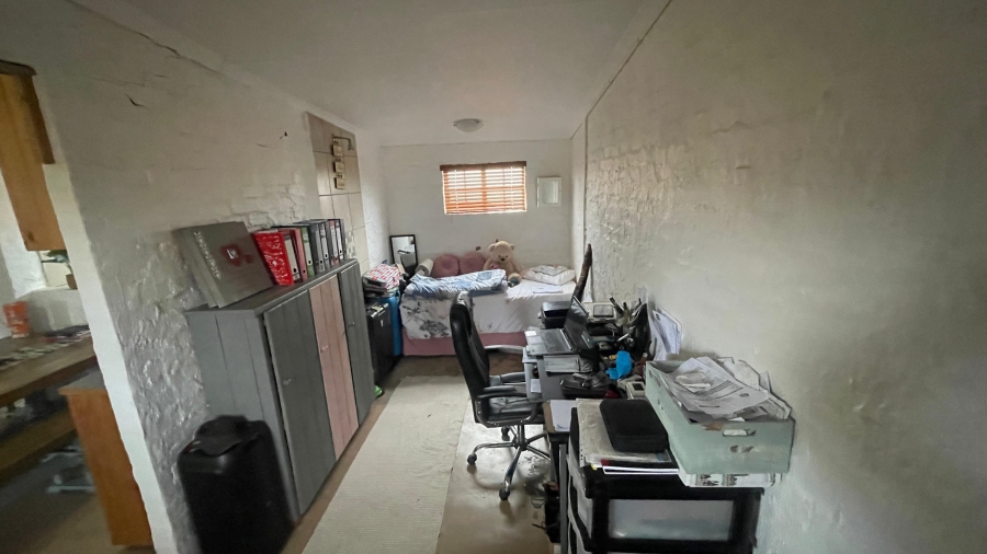 3 Bedroom Property for Sale in Harpington A H North West